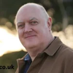Dara Ó Briain: The Comedian Who Masters the Mic